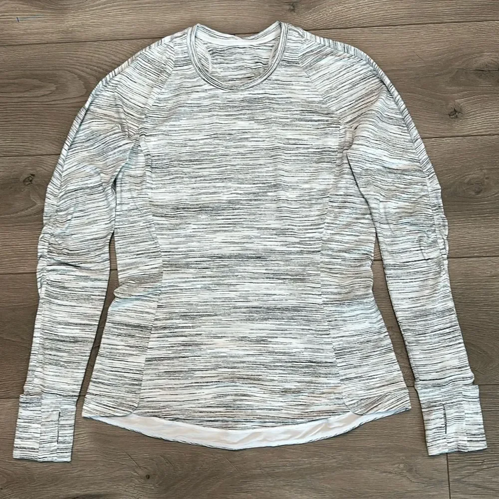 Lululemon‎ Runderful Long Sleeve Space Dye Camo White Silver Spoon Top Size 10